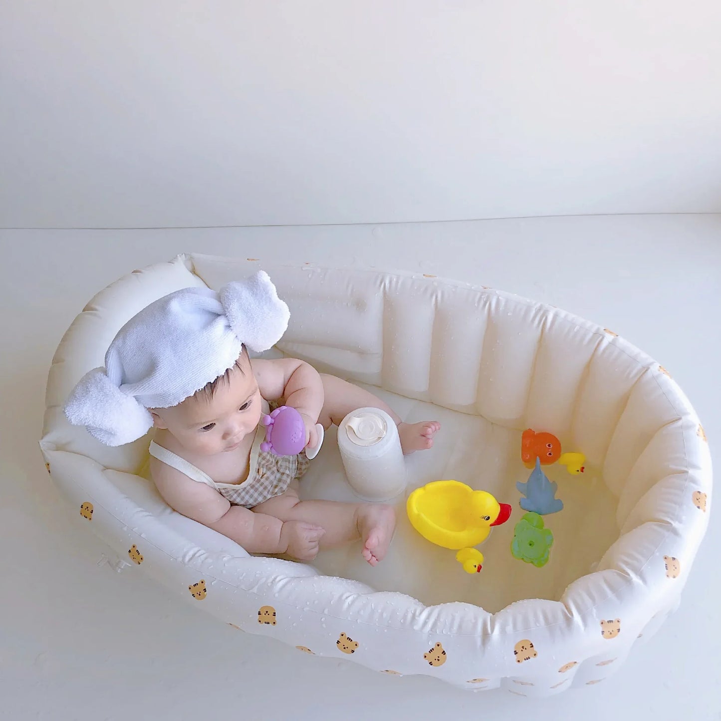 Children's Inflatable Bathtub  Home Bath Basin Baby Inflatable Bathtub Indoor Children's Swimming Pool