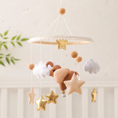 Crib Mobile Bed Bell Wooden Baby Rattles Soft Felt Cartoon Animal Bed Bell Newborn Music Box Hanging Toy Crib Bracket Baby Gifts