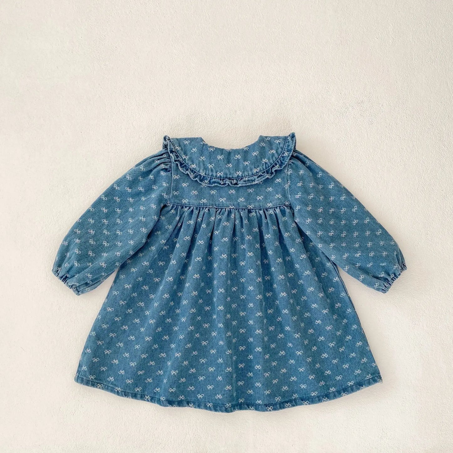 Spring and Autumn New Baby Clothing for 2-4 Years Old,   Baby GIRL  Dress, Bow Embroidered Long Sleeve Cowboy Skirt