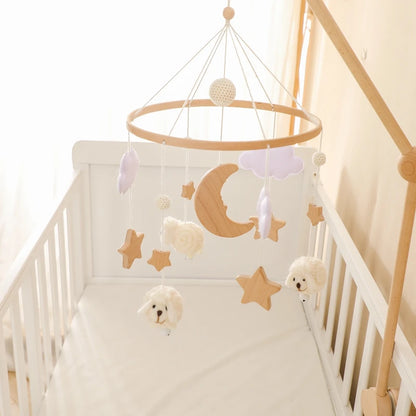 Crib Mobile Bed Bell Wooden Baby Rattles Soft Felt Cartoon Animal Bed Bell Newborn Music Box Hanging Toy Crib Bracket Baby Gifts