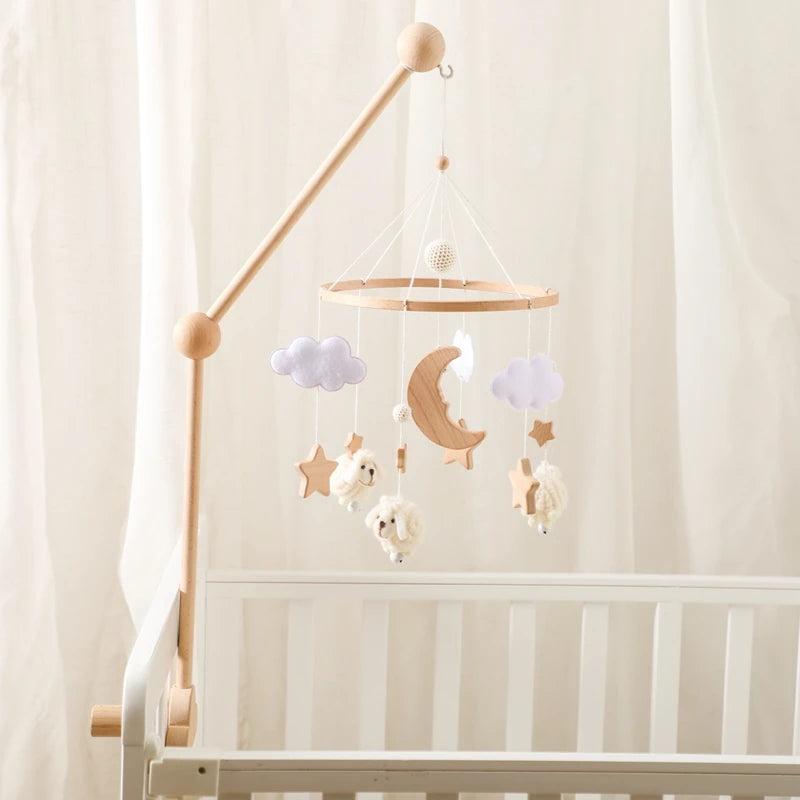 Crib Mobile Bed Bell Wooden Baby Rattles Soft Felt Cartoon Animal Bed Bell Newborn Music Box Hanging Toy Crib Bracket Baby Gifts